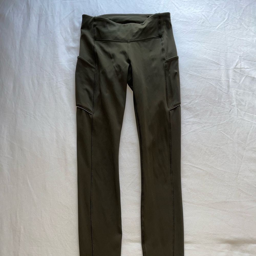 Lululemon leggings size 4
